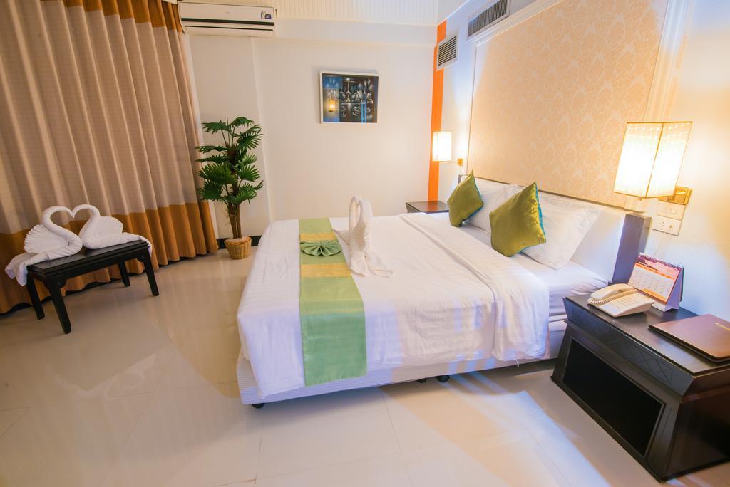 Asawann Hotel Nongkhai Nong Khai Quarto foto